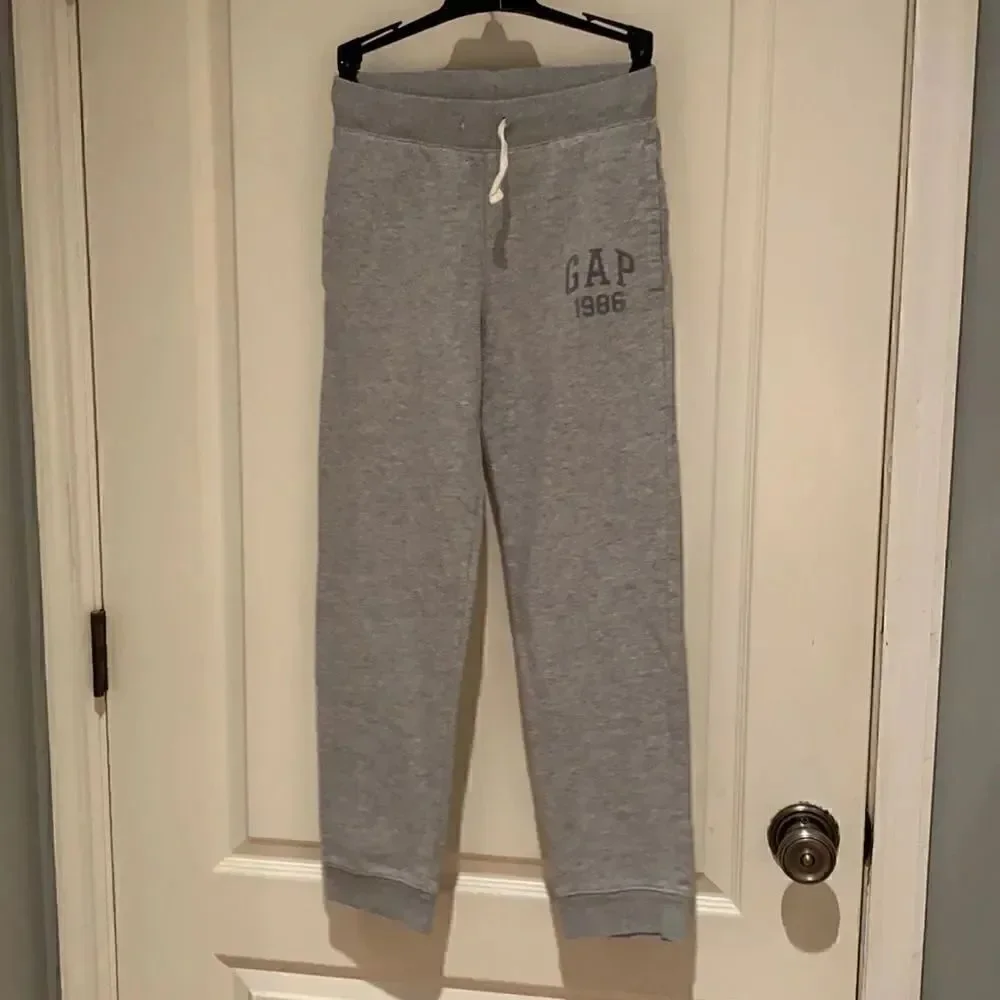 Gap grey joggers L